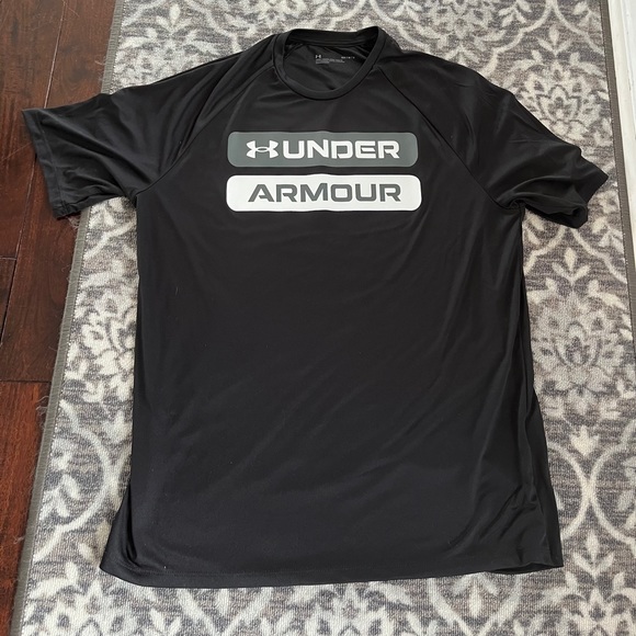 Men’s Under Armour T-shirt - Picture 1 of 2